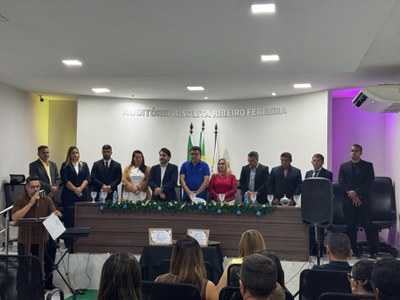 Foto 01 - Sessão Solene 2025.jpg