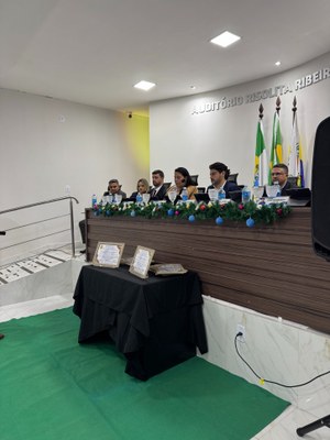 Foto 13 - Sessão Ordinária 2025.jpg